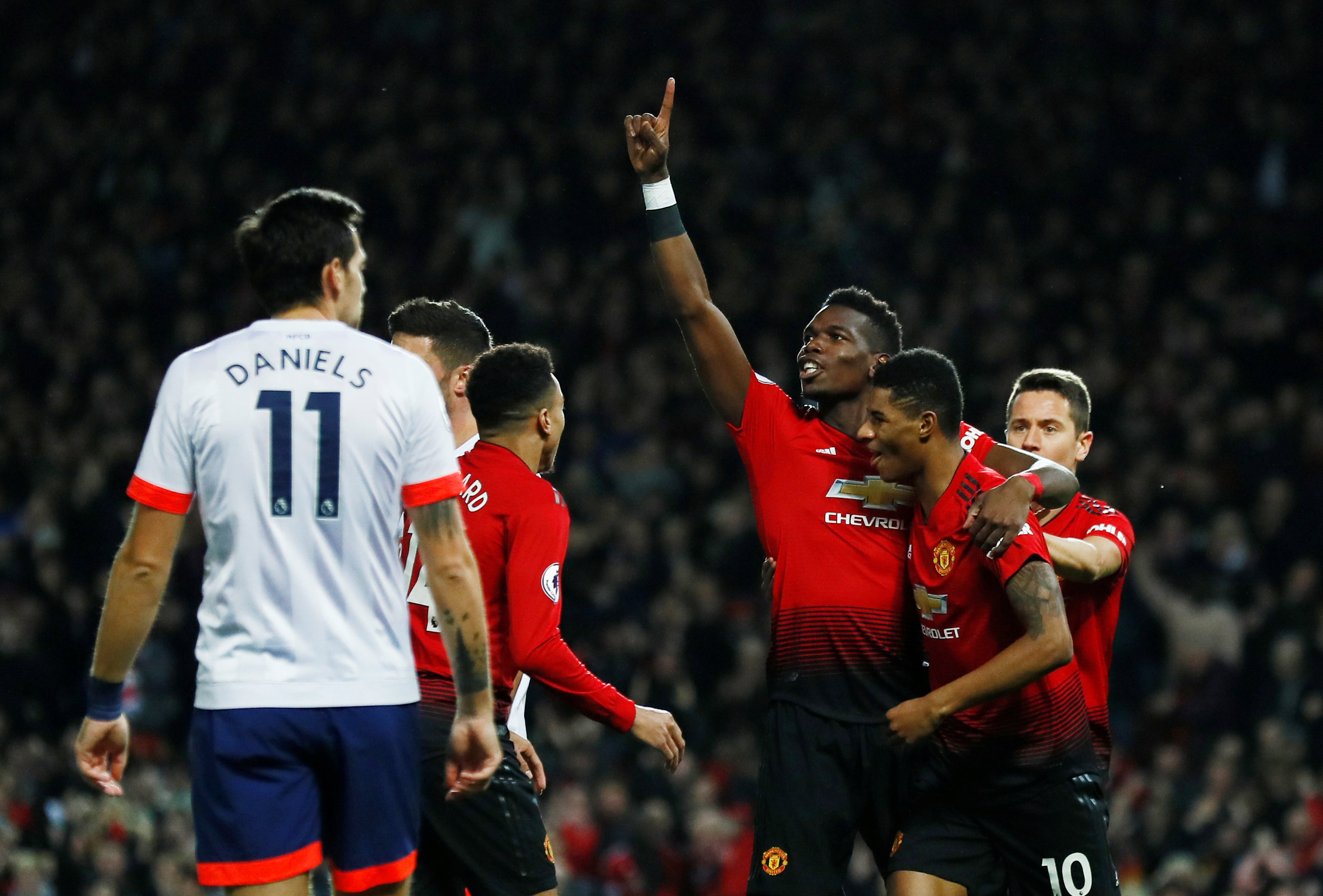 到球迷和媒 到球迷和媒